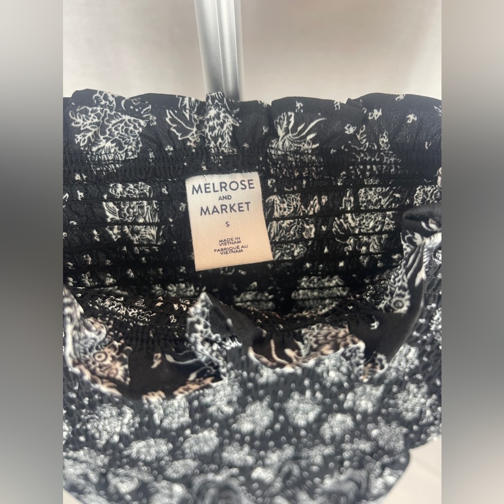 Melrose And Market Black & White Puff Sleeve Smocked Midi Dress Size S (4-6) NWT - Picture 6 of 16